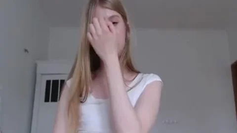 Idealer Kinky-Polnisch-Tbabe-Viszeration vor der Kamera Teil 5