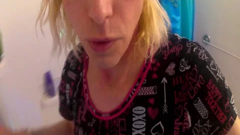 ZUCHSCHAUER ANFRAGE 22. AUGUST Trans Duschzeit, sorry Kamera zu nah dran , lol .mp4
