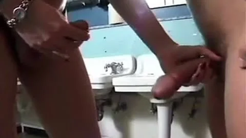 disfrute de los baños t-girl