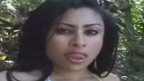 XXX – DVD – Videoszene — Brasilien, schwarze Frauen in Bikinis