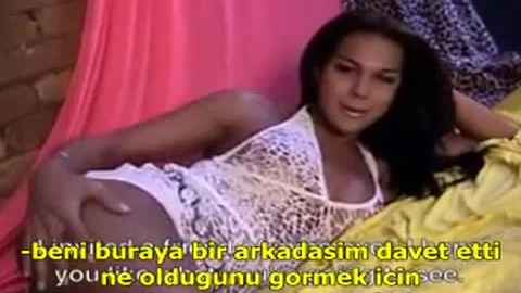 Türkişe alt yazi travesti 30