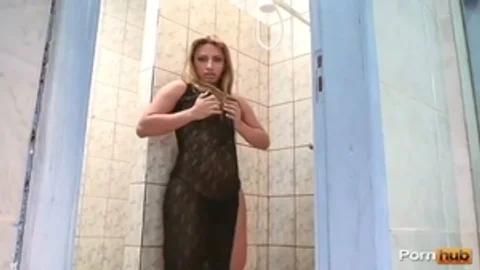 Blonde Transe reitet einen Sybian
