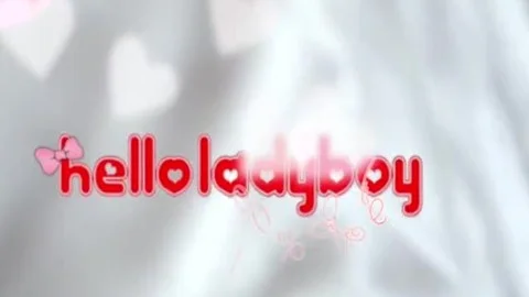 HALLO LADYBOY Rote Lippenstift Asiatische Schönheit gepflügt