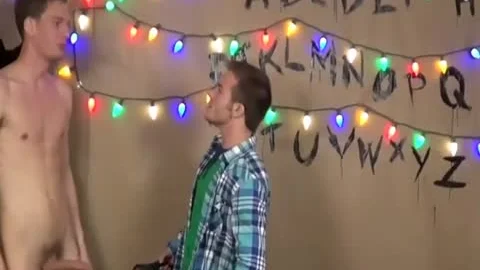 Wenn ein massiver Schwanz auf einen Trans-Snatch trifft