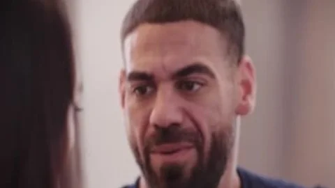 Shemale Andrea hat ihren Freundes besten Freunden einen geblasen