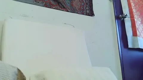 Stoner-Hure Sarah Jae Schwartz kantig, um Gewinne zu maximieren