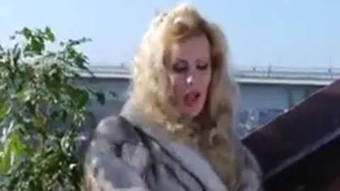 Tilf in fur strokes Ramrod