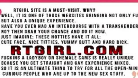 T-Girl-Schönheit saugt großen Wichser selbst auf der Kamera