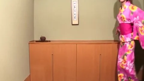 buena transsexual asiática Karina Shiratori