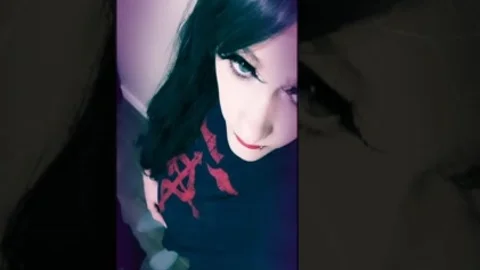 Sissy-Femboy-Teaser und Fußanbetung PMV